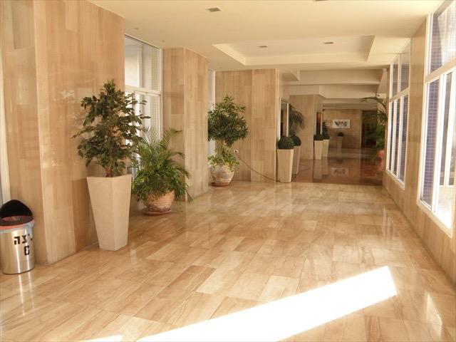 Apartment On Nitza 8A Нетания Екстериор снимка